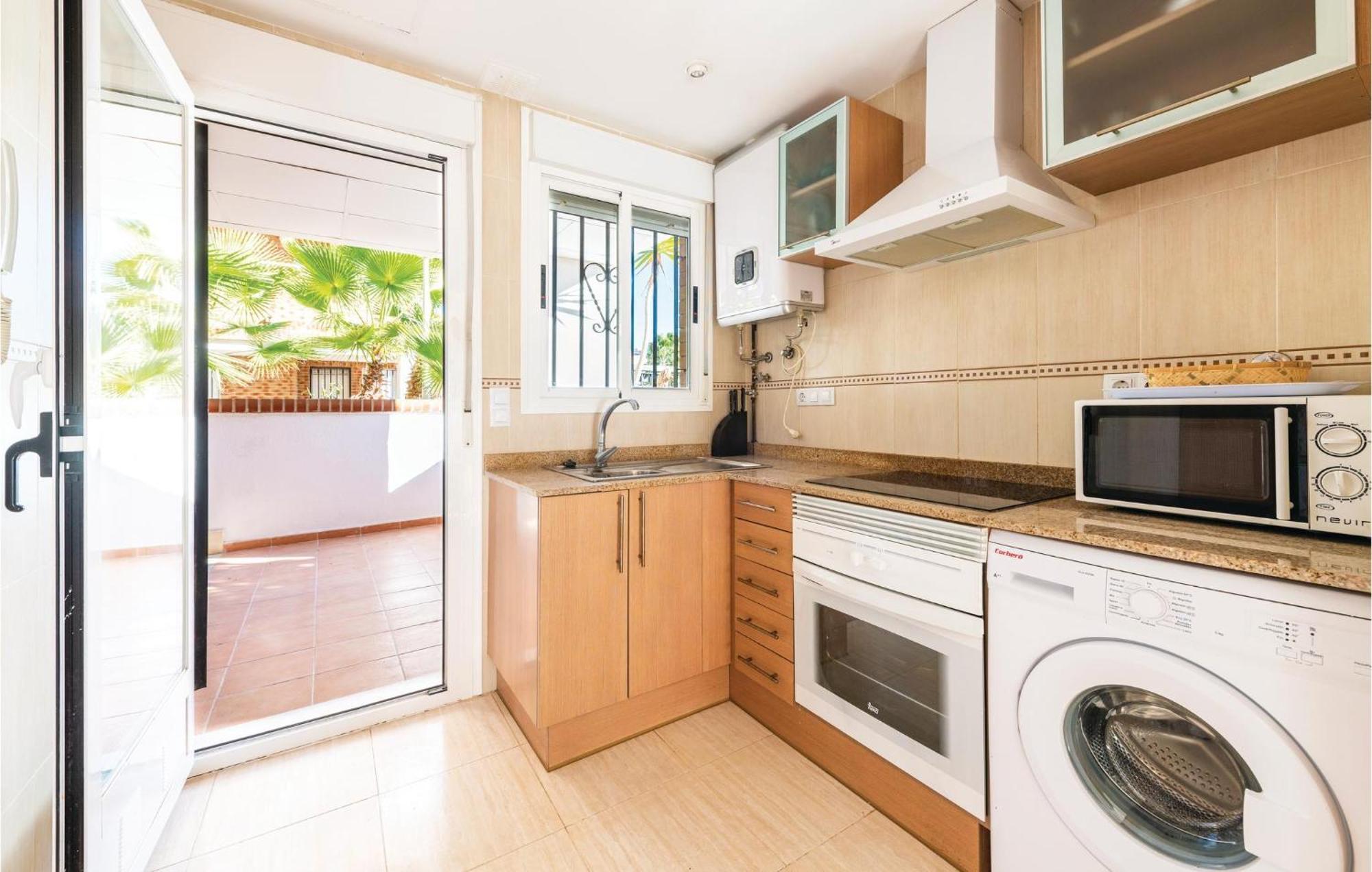 Amazing Apartment In Oropesa Del Mar With Kitchen Экстерьер фото